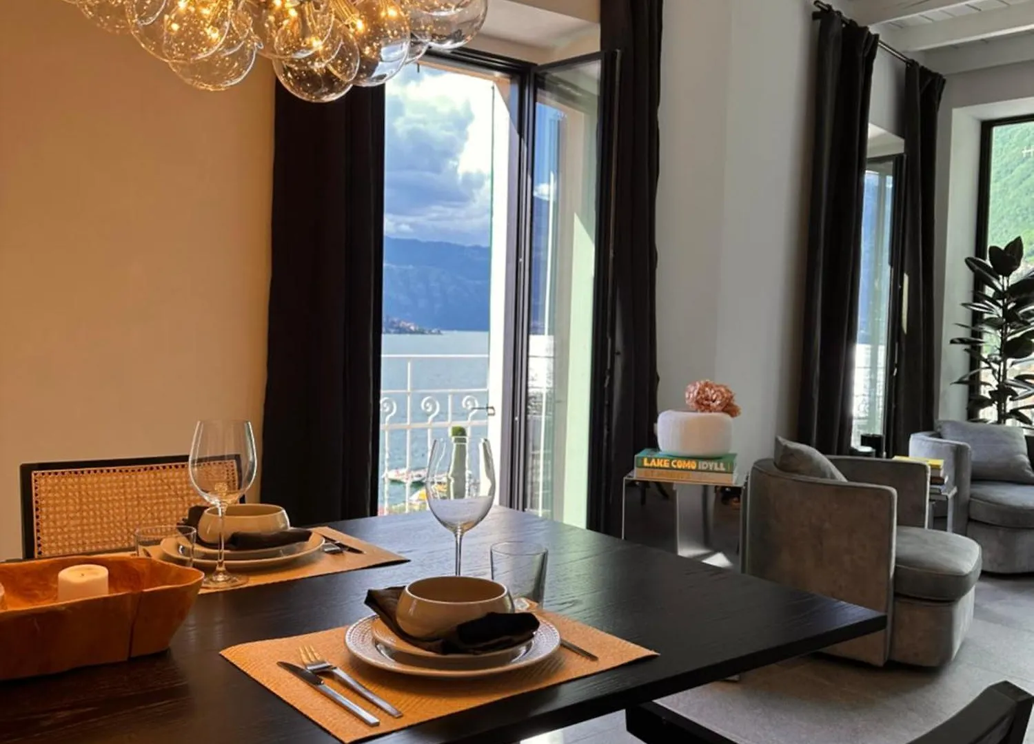 Апартаменты Casab Lake Como Riva